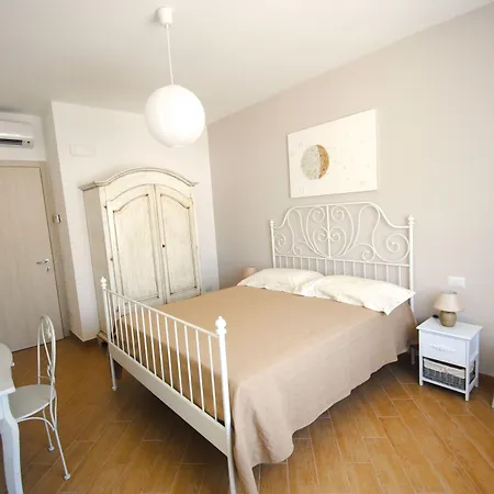 Puglia Vista Mare Bed & Breakfast