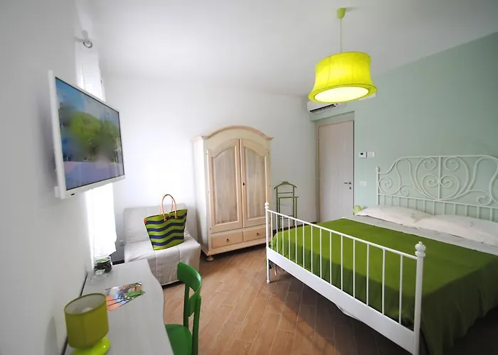 Frühstückspension Puglia Vista Mare 3*